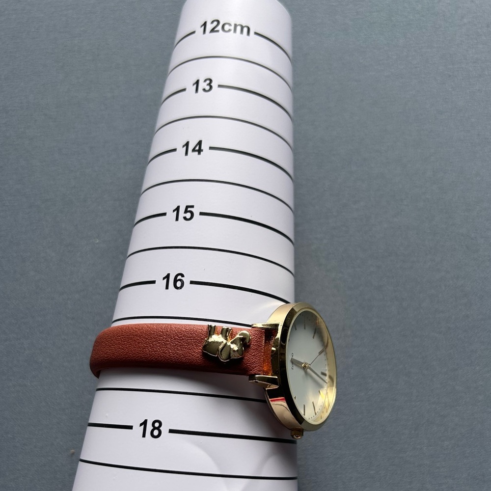 3/$10 Women’s BWC Watch With Elephant - Picture 3 of 5